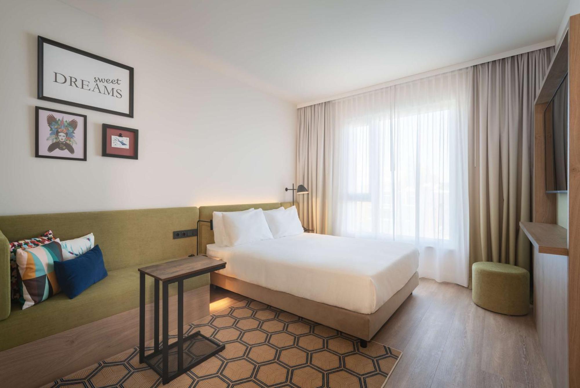 Hotel Hampton By Hilton Constanza Exterior foto